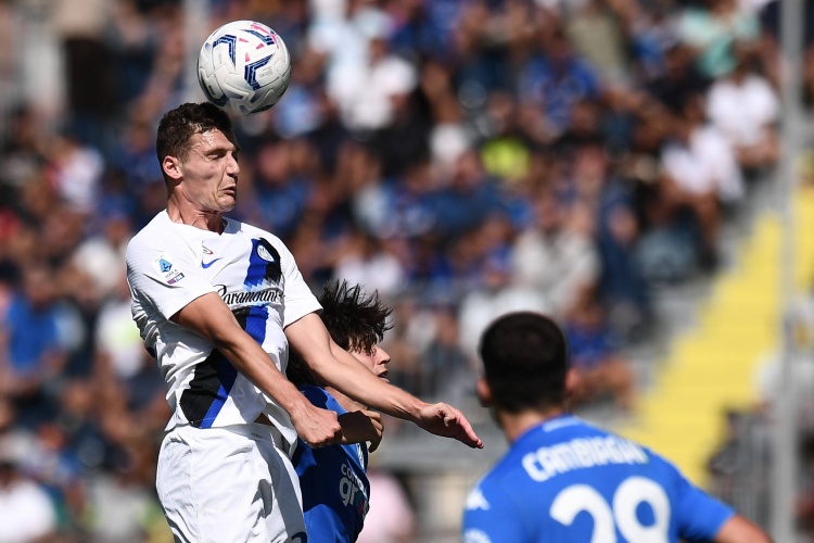 PG电子-记者：帕瓦尔被推荐给巴萨，但是后者并无进一步引援计划